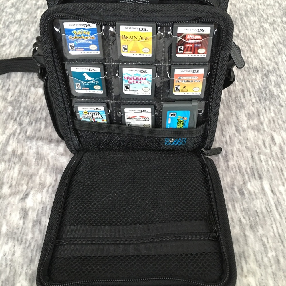 Nintendo DS Bundle includes (9) Games, Stylus, Case and Wall Charger - Picture 7 of 8